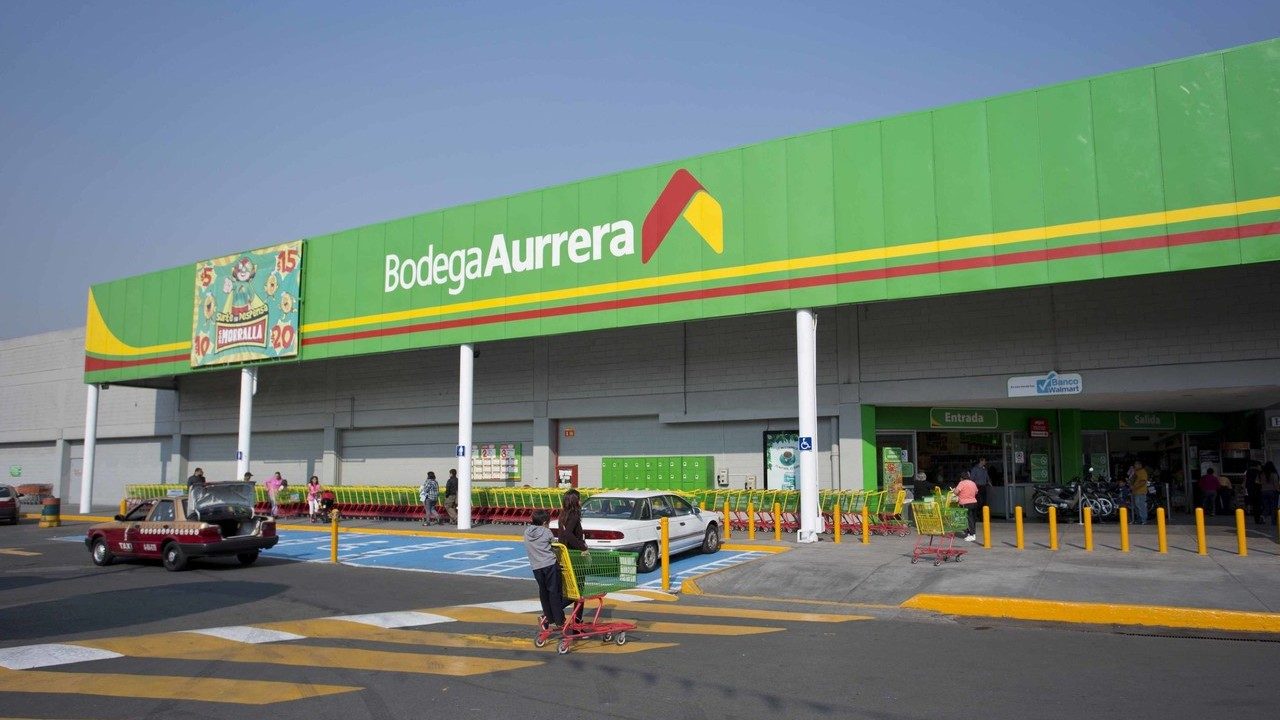 Promoting Your Brand on WhatsApp: Complying with Regulations and Attracting User Attention.